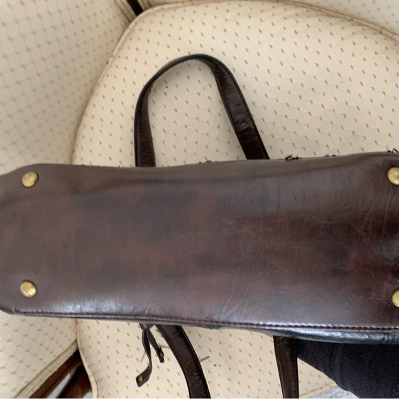 Tignanelo Shoulder Bag - Picture 4 of 7